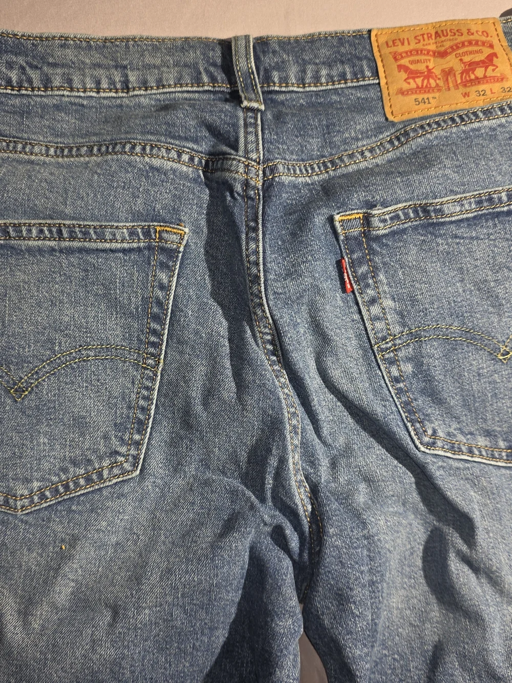Levis Strauss classic relaxed